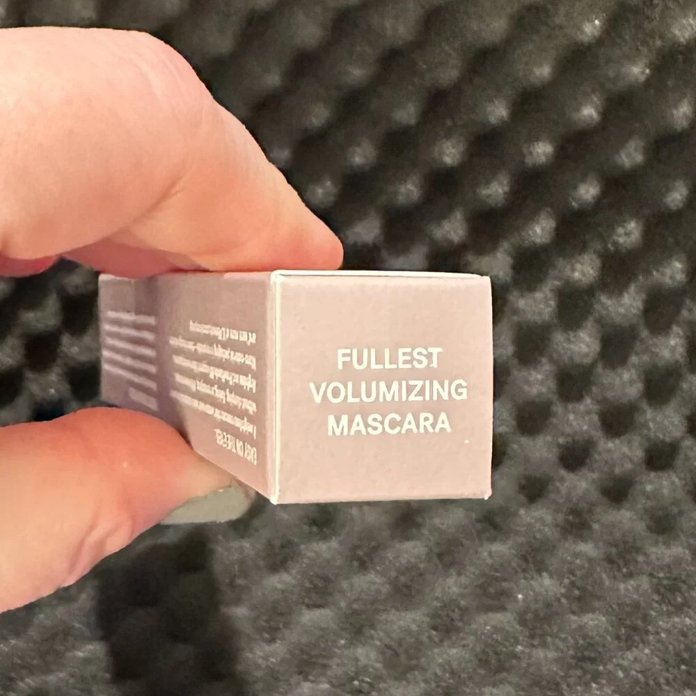 ILIA Beauty Fullest Volumizing Mascara